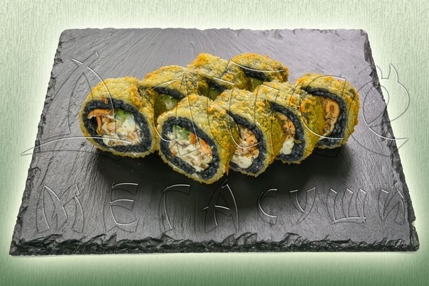 Темпура black с жареным лососем